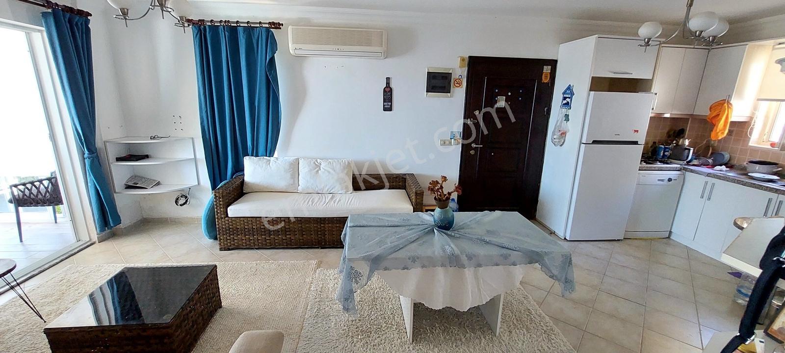 Muğla Bodrum Milas Boğaziçi Adabükü Manzaralı Büyük Bahçe — fotoğraf 10
