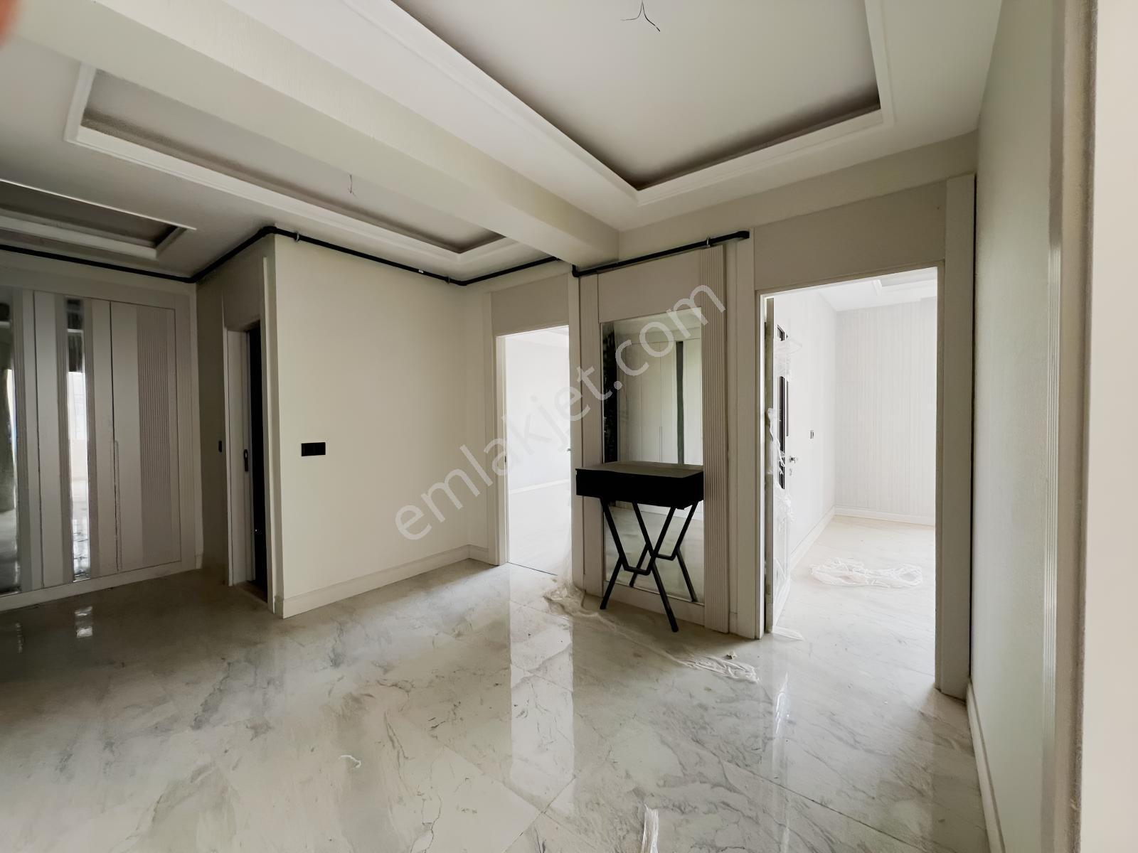 Riva Yapıda Büyük Tip 3,5+1 Yüksek Kredi Uygun Acil Satlik — fotoğraf 8