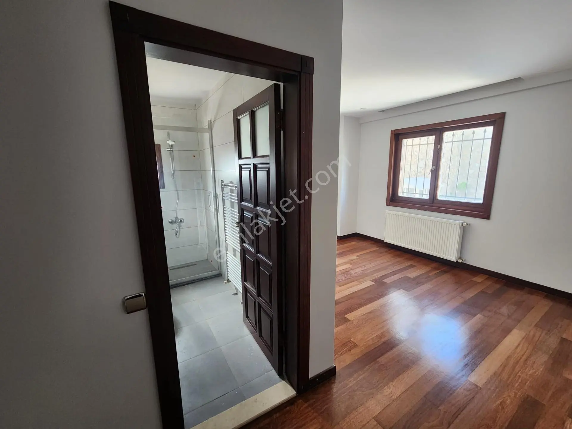 Karslılar 11+2 Panoramik Göl Manzara 1200m2 Arsa 800m2 Oturum 4katlı 5banyo Dgaz 11-15yaş Havuz — fotoğraf 13