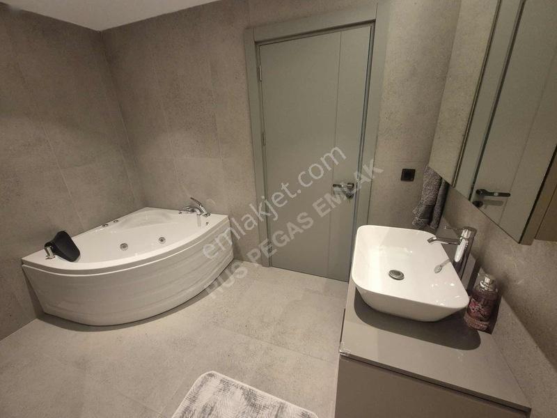 Hurma Loft Marınada Satılık 2+1 Dubleks Yerden Isıtmalı Saunalı — fotoğraf 34