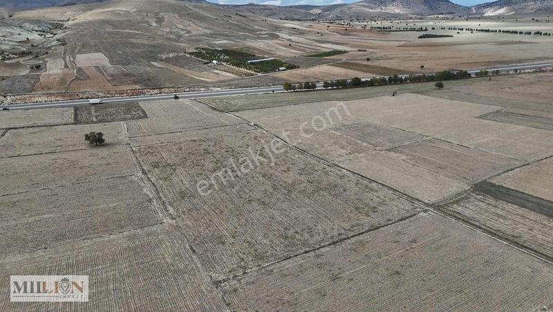 Korkuteli Beğişte 8.912 M² Satılık Tarla Ana Yola Yakın Yatırım — fotoğraf 12