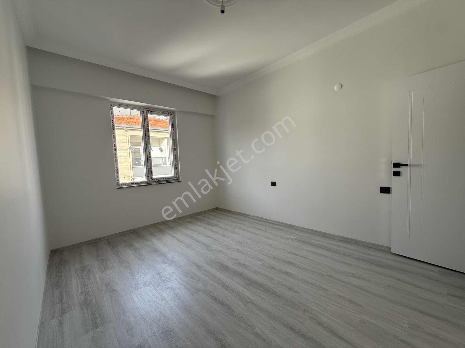 Turgay Şahin'den Osmancık Caddesinde Sıfır 3+1 — fotoğraf 25