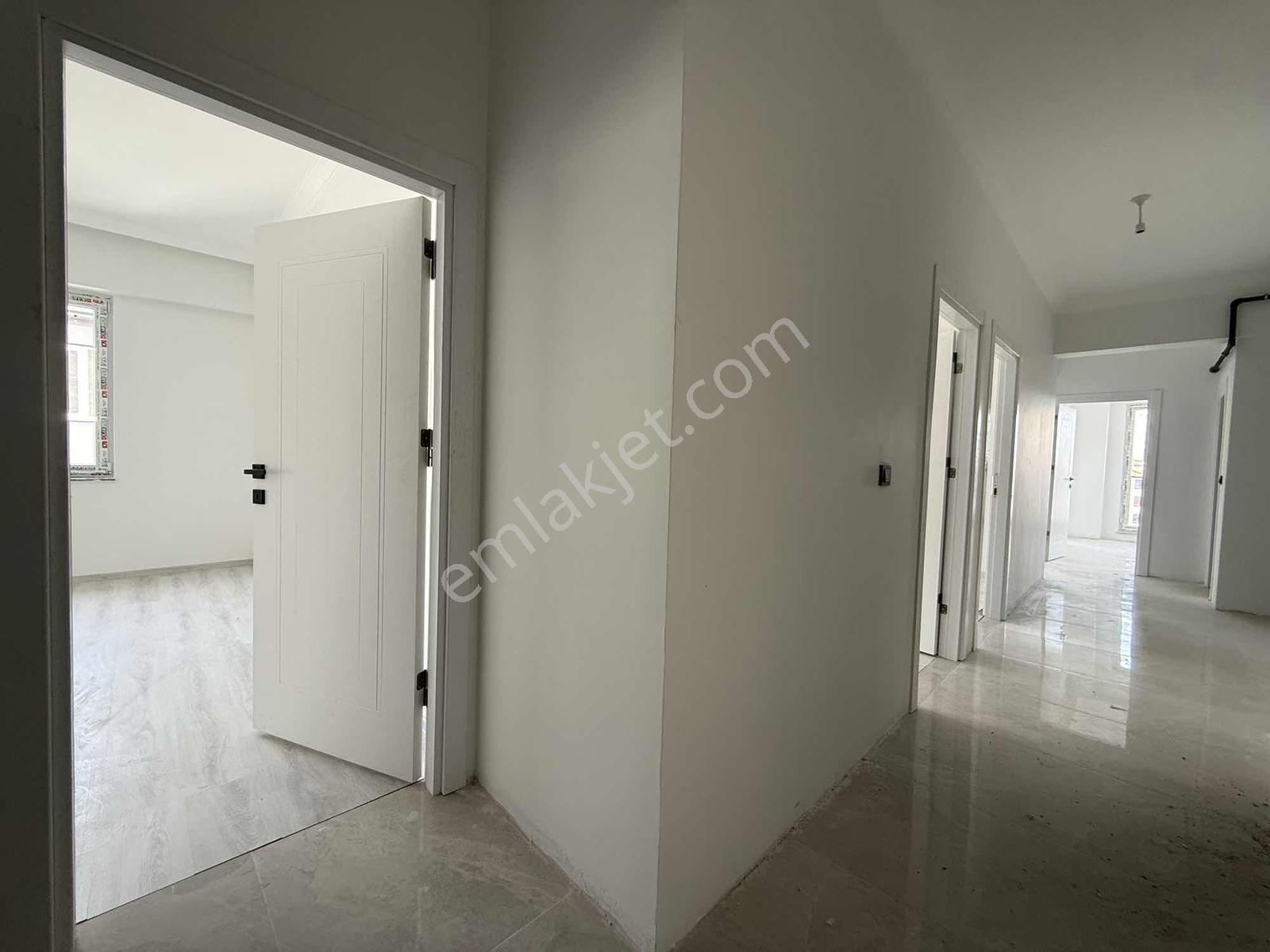 Turgay Şahin'den Osmancık Caddesinde Sıfır 3+1 — fotoğraf 28