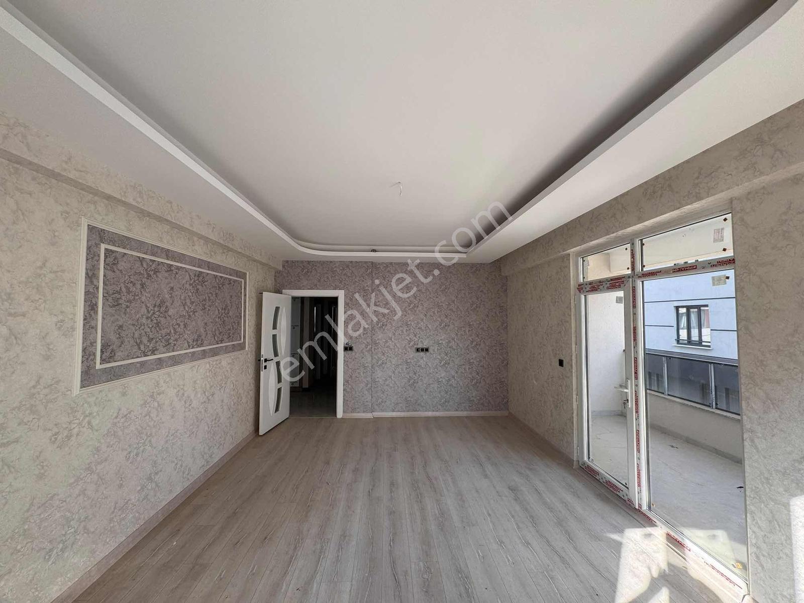 Menzil Caddesin'de 3+1 Satılık Arakat Daire — fotoğraf 8
