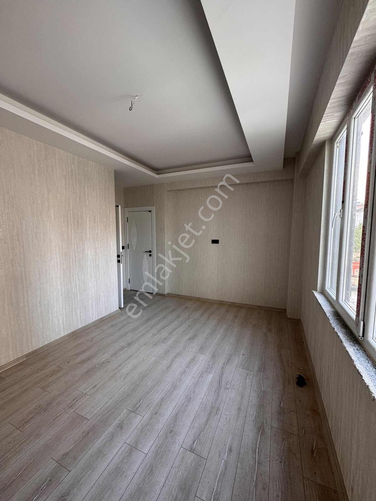 Menzil Caddesin'de 3+1 Satılık Arakat Daire — fotoğraf 17