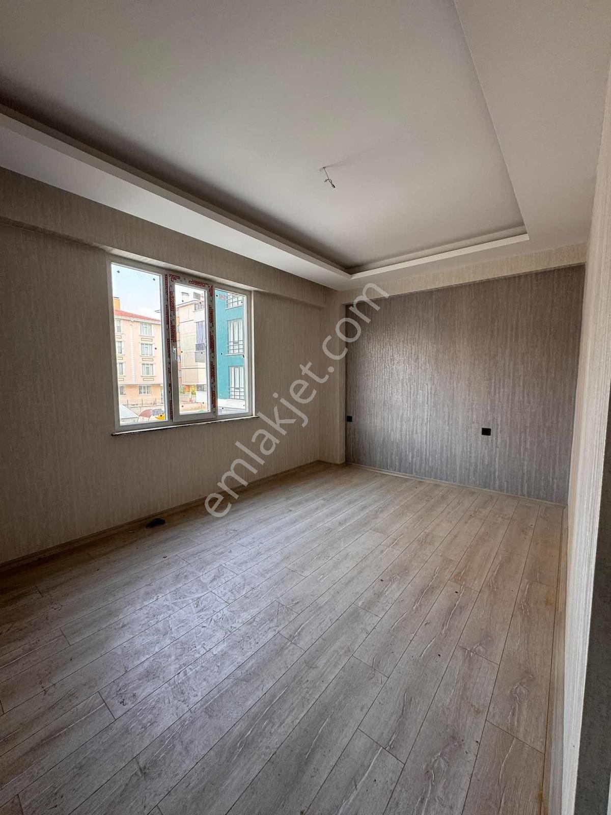 Menzil Caddesin'de 3+1 Satılık Arakat Daire — fotoğraf 18