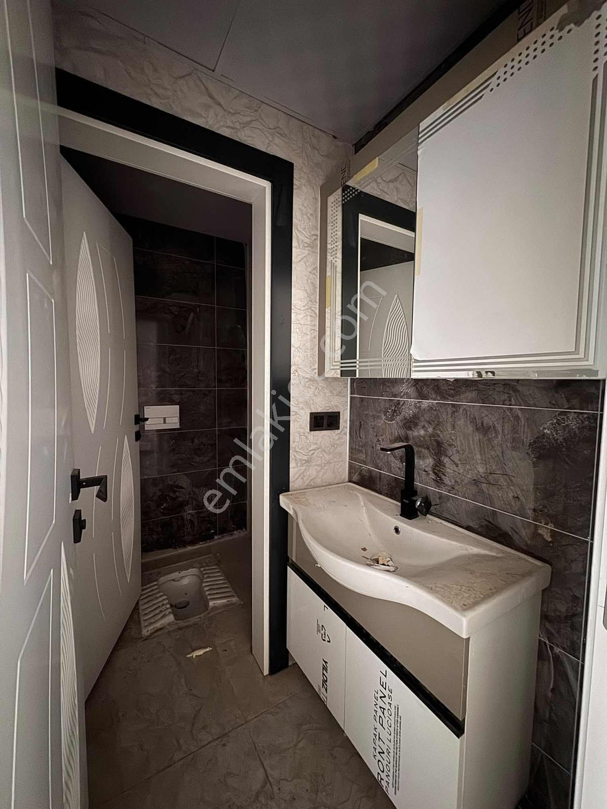 Menzil Caddesin'de 3+1 Satılık Arakat Daire — fotoğraf 22