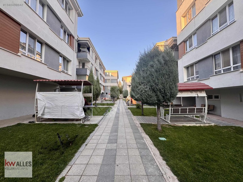 Kw Alles Çamlıca Mh Zade Konutları Satılık Site İçi Geniş 3+1 — fotoğraf 5
