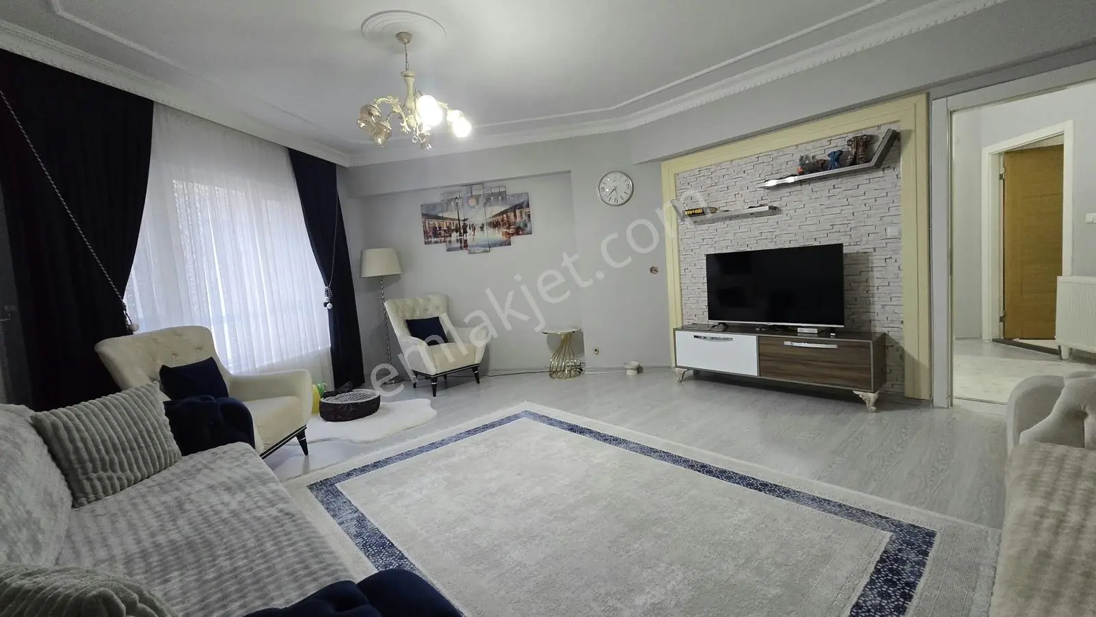 Gülveren Mah 3+1 Kat 1 İçi Yapılı 120 M2 Asansörlü Merkezi Konum — fotoğraf 4
