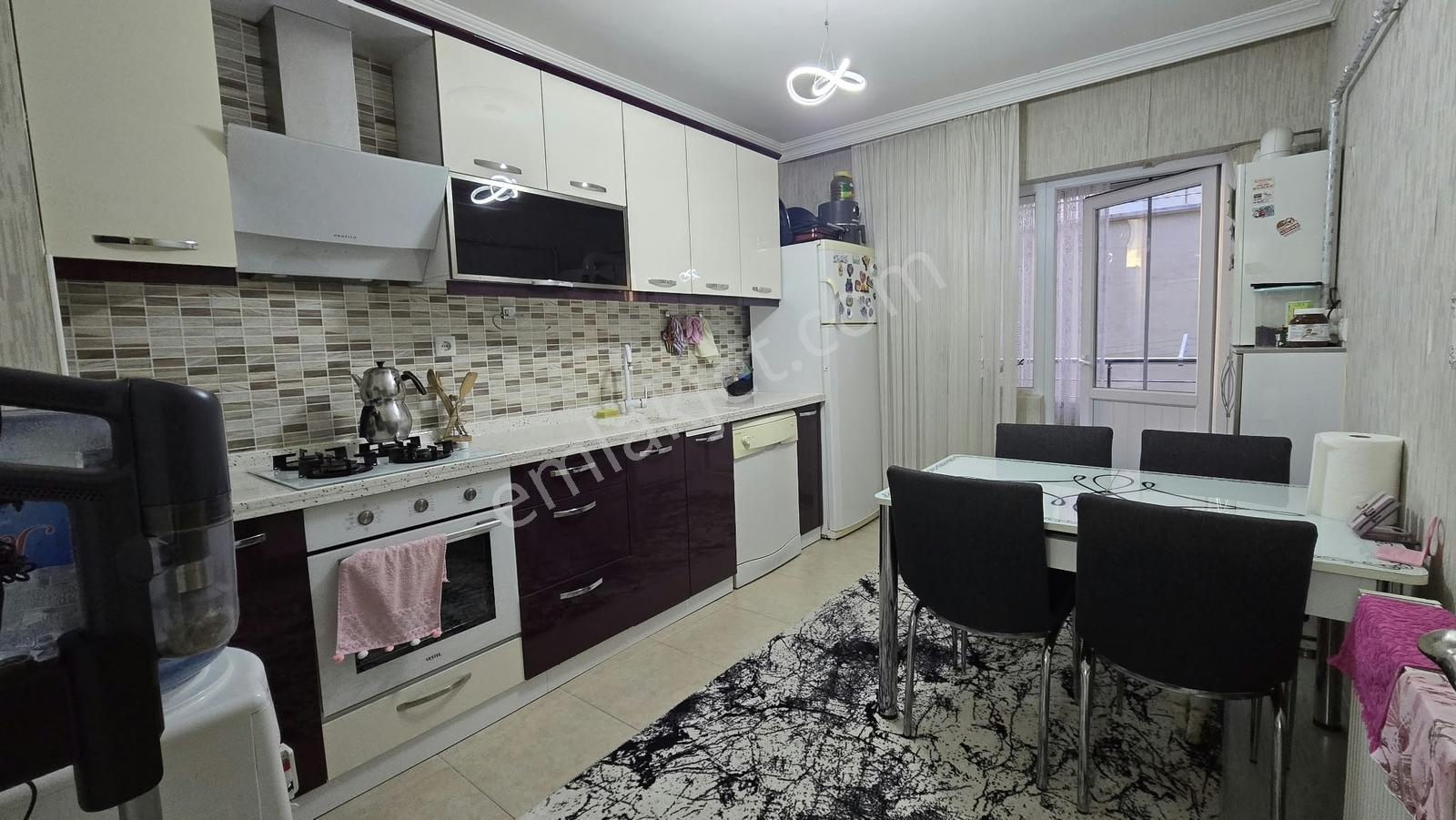 Gülveren Mah 3+1 Kat 1 İçi Yapılı 120 M2 Asansörlü Merkezi Konum — fotoğraf 14