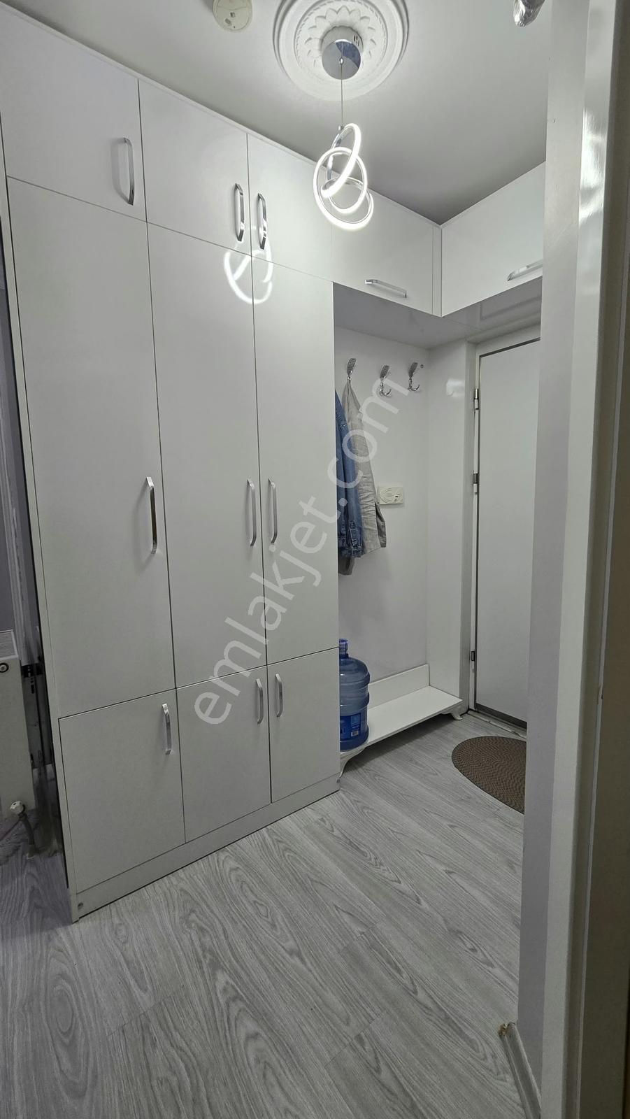 Gülveren Mah 3+1 Kat 1 İçi Yapılı 120 M2 Asansörlü Merkezi Konum — fotoğraf 20