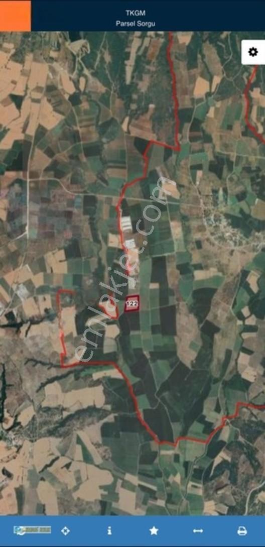 Karadağ Gayrimenkulden Emreköy'de Köşe Parsel Fırsat Tarla !! — fotoğraf 3