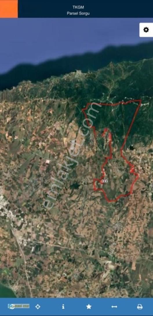 Karadağ Gayrimenkulden Emreköy'de Köşe Parsel Fırsat Tarla !! — fotoğraf 4