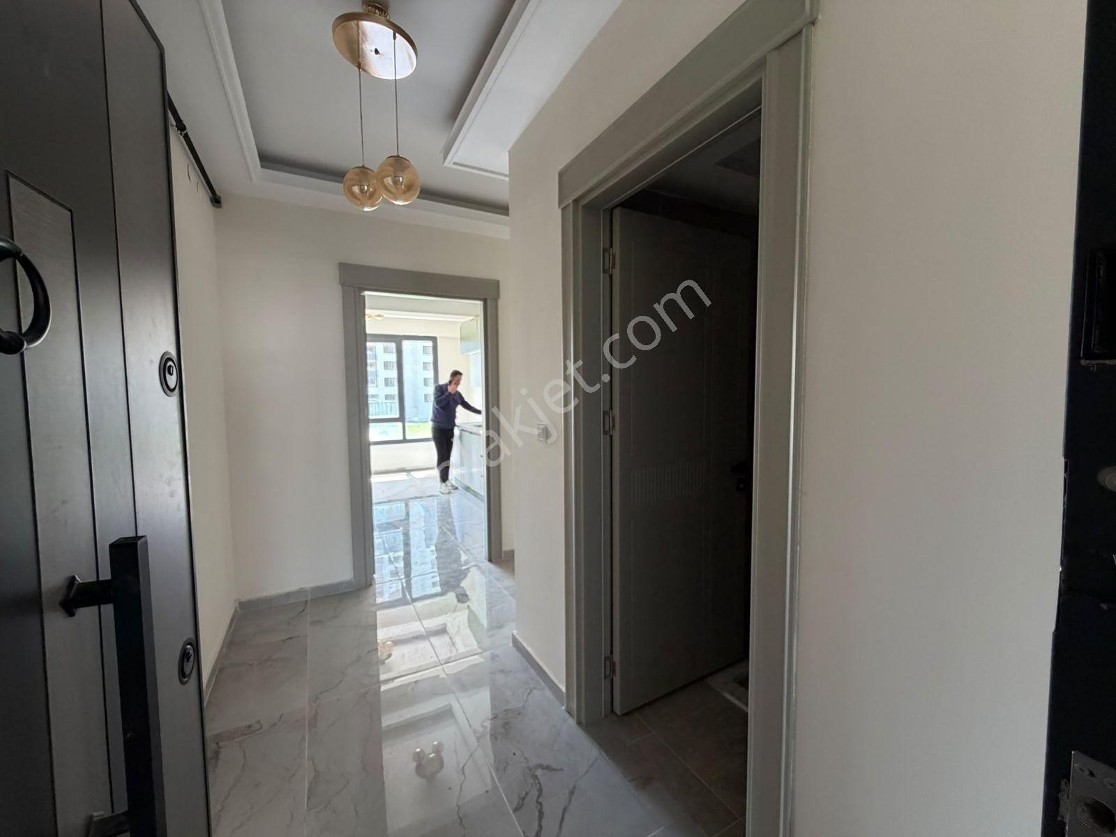 Yeni Cezaevi Karşısı Azd Yapı Lüx 2+1 100m² Daire — fotoğraf 8