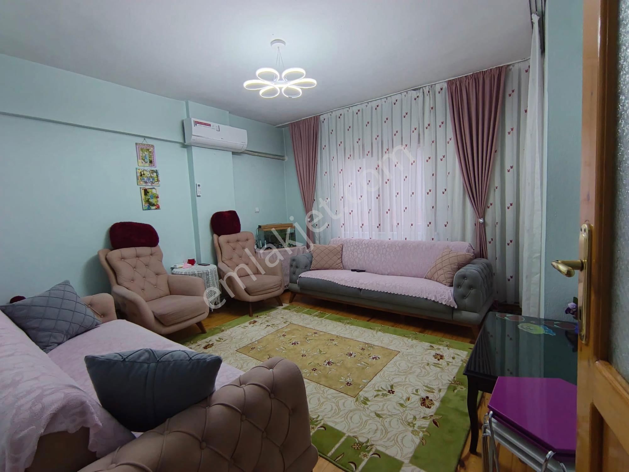 Remax Model Den Topraklık Mahallesinde Geniş 2+1 Satılık Daire