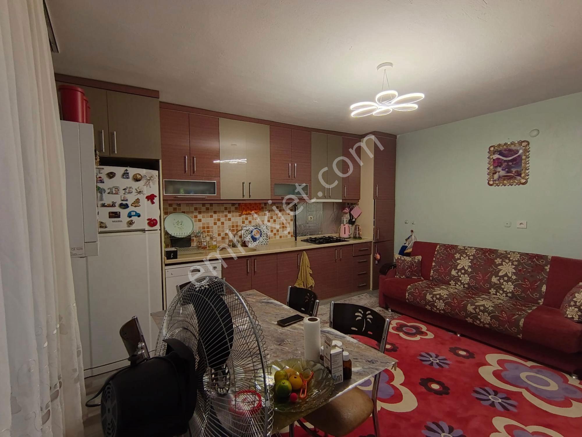 Remax Model Den Topraklık Mahallesinde Geniş 2+1 Satılık Daire — fotoğraf 9