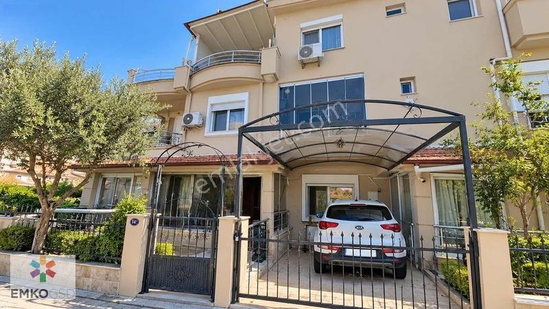 Özdere De Masrafsız Denize Yakın Geniş 3+1 Satılık Villa