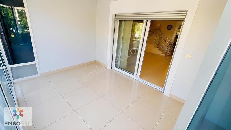 Özdere De Masrafsız Denize Yakın Geniş 3+1 Satılık Villa — fotoğraf 2