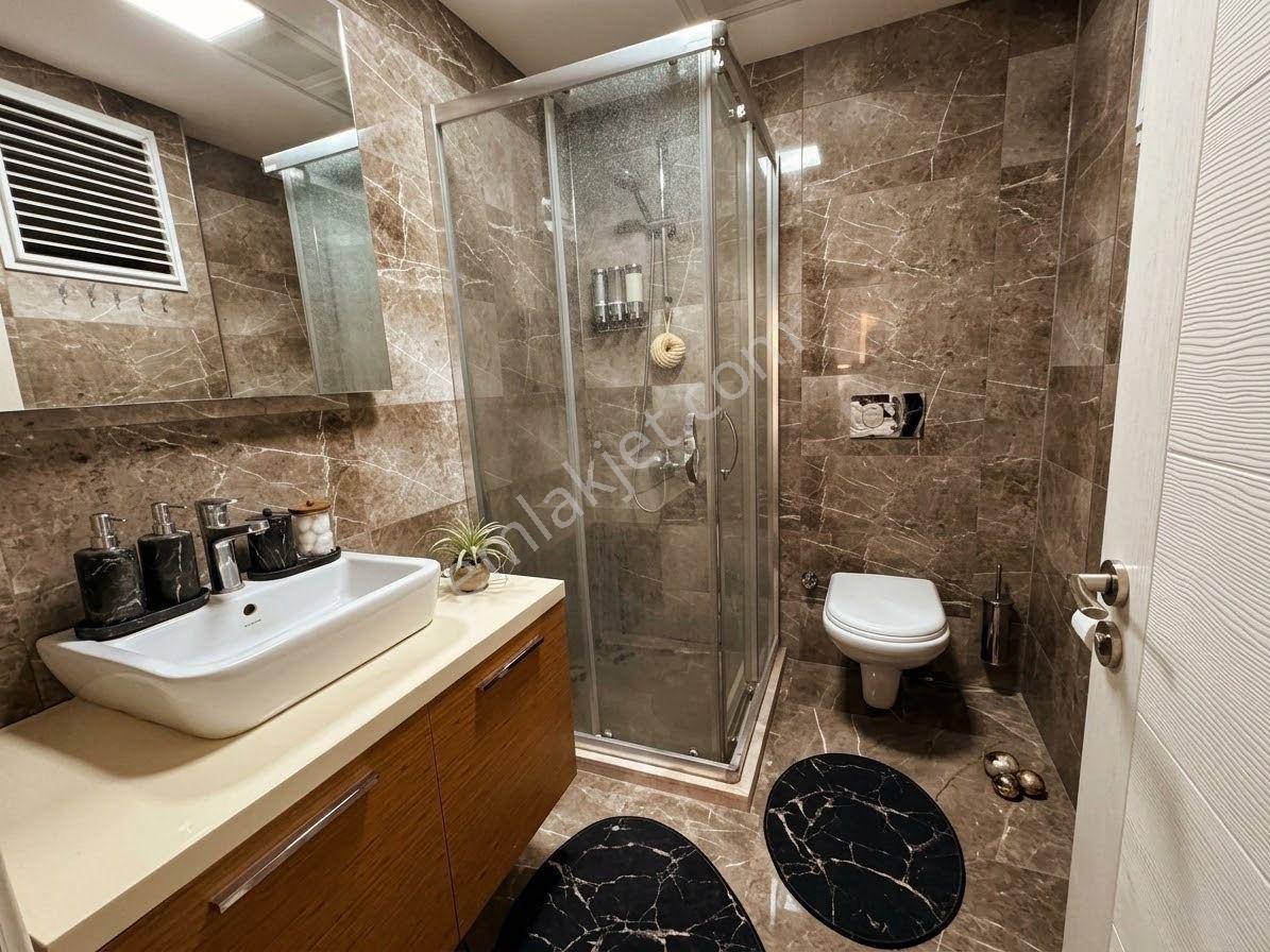 Bayraklı Yamanlar Zerrin Hanım Sitesi'nde Satılık 3+1 Havuz Manzaralı — fotoğraf 19