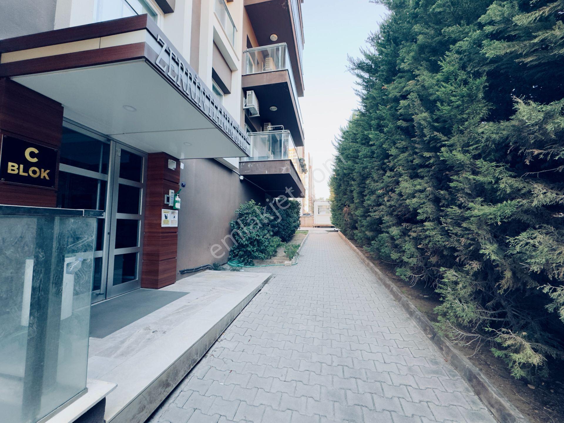 Bayraklı Yamanlar Zerrin Hanım Sitesi'nde Satılık 3+1 Havuz Manzaralı — fotoğraf 28