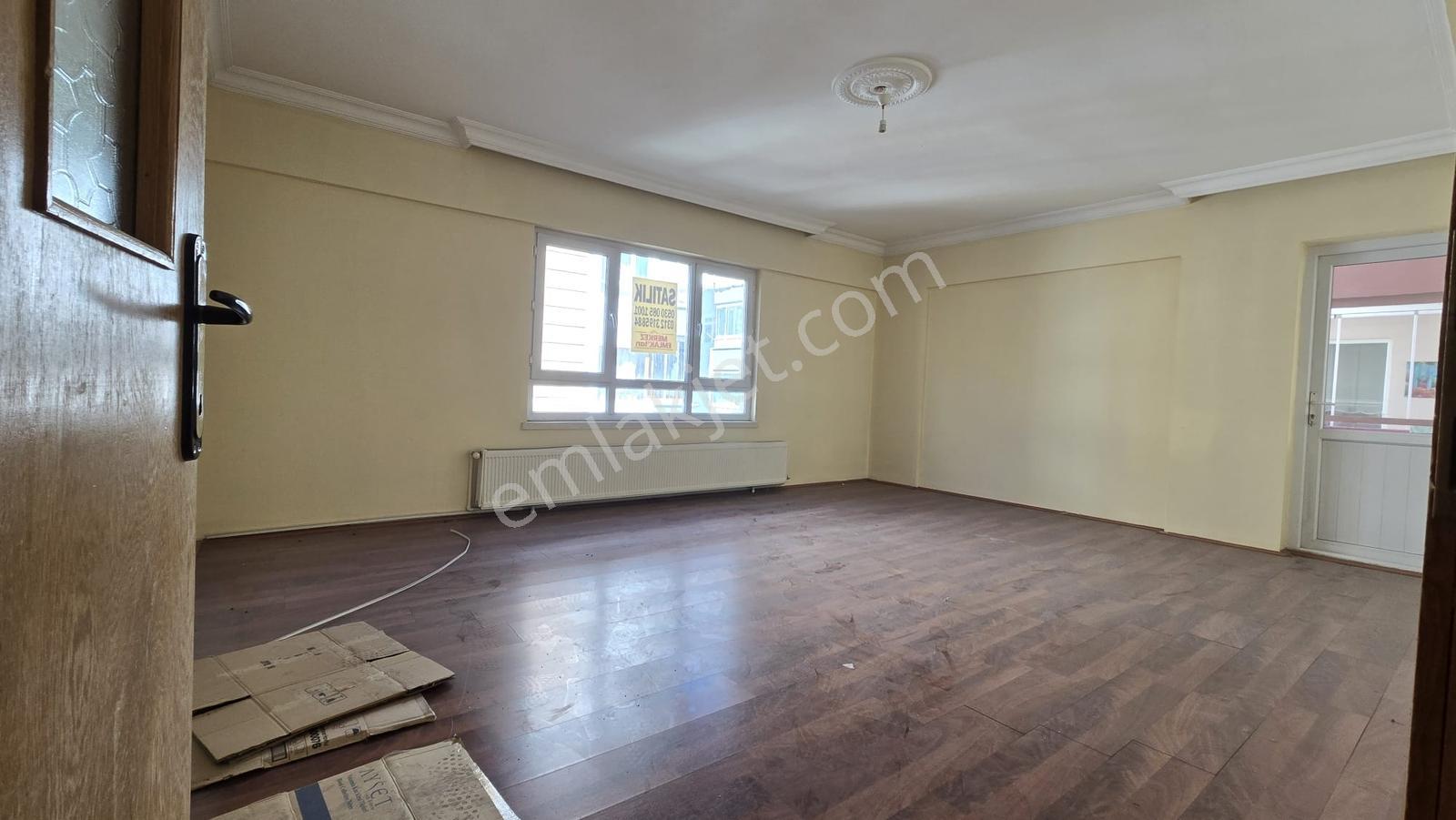 Hürel Mah 3+1 Kat 1 Arka Cephe Bağımsız 120 M2 — fotoğraf 2