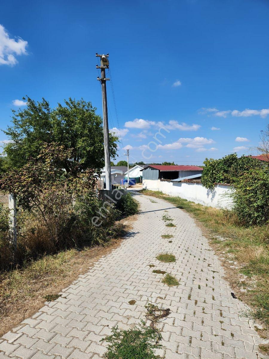 Yetiş'ten Bursa M.k.paşa Derekadı Da Köy İçi 566m2 İmarlı Arsa — fotoğraf 2