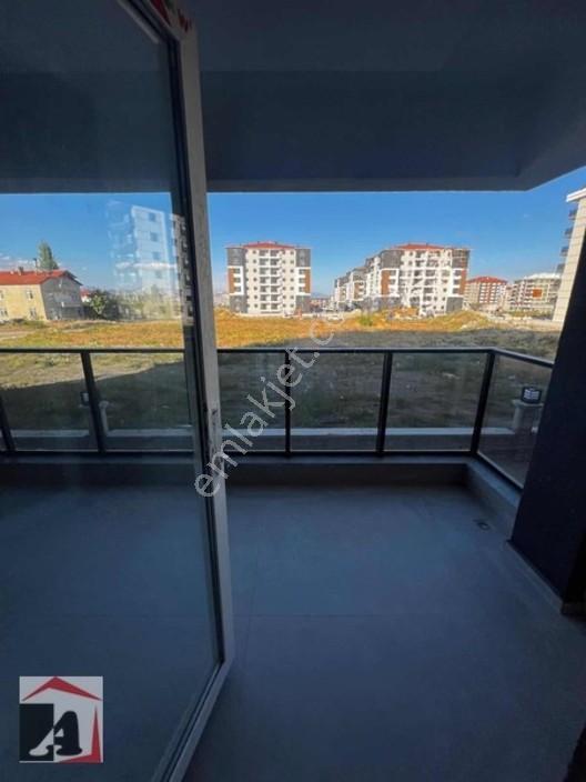 Satılık Sıfır Daire — fotoğraf 2
