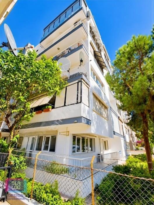 Merkezi Konumda Ana Cadde Cepheli 3+1 Köşe Daire — fotoğraf 2