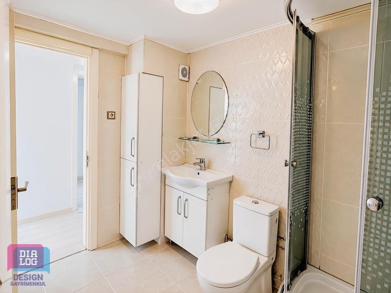 Merkezi Konumda Ana Cadde Cepheli 3+1 Köşe Daire — fotoğraf 20