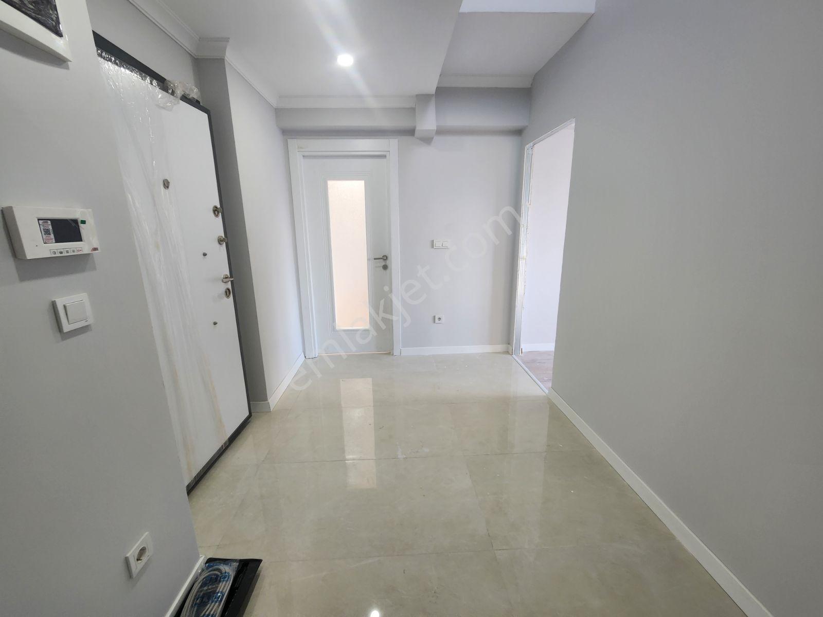 Yayla Çamlık Cad.üstünde Sıfır Binada 3+1 130m2 Asansörlü Dublex — fotoğraf 4