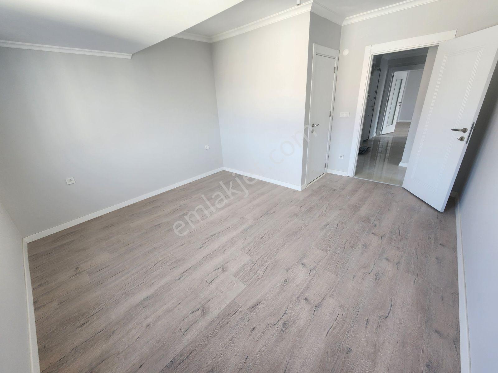 Yayla Çamlık Cad.üstünde Sıfır Binada 3+1 130m2 Asansörlü Dublex — fotoğraf 7