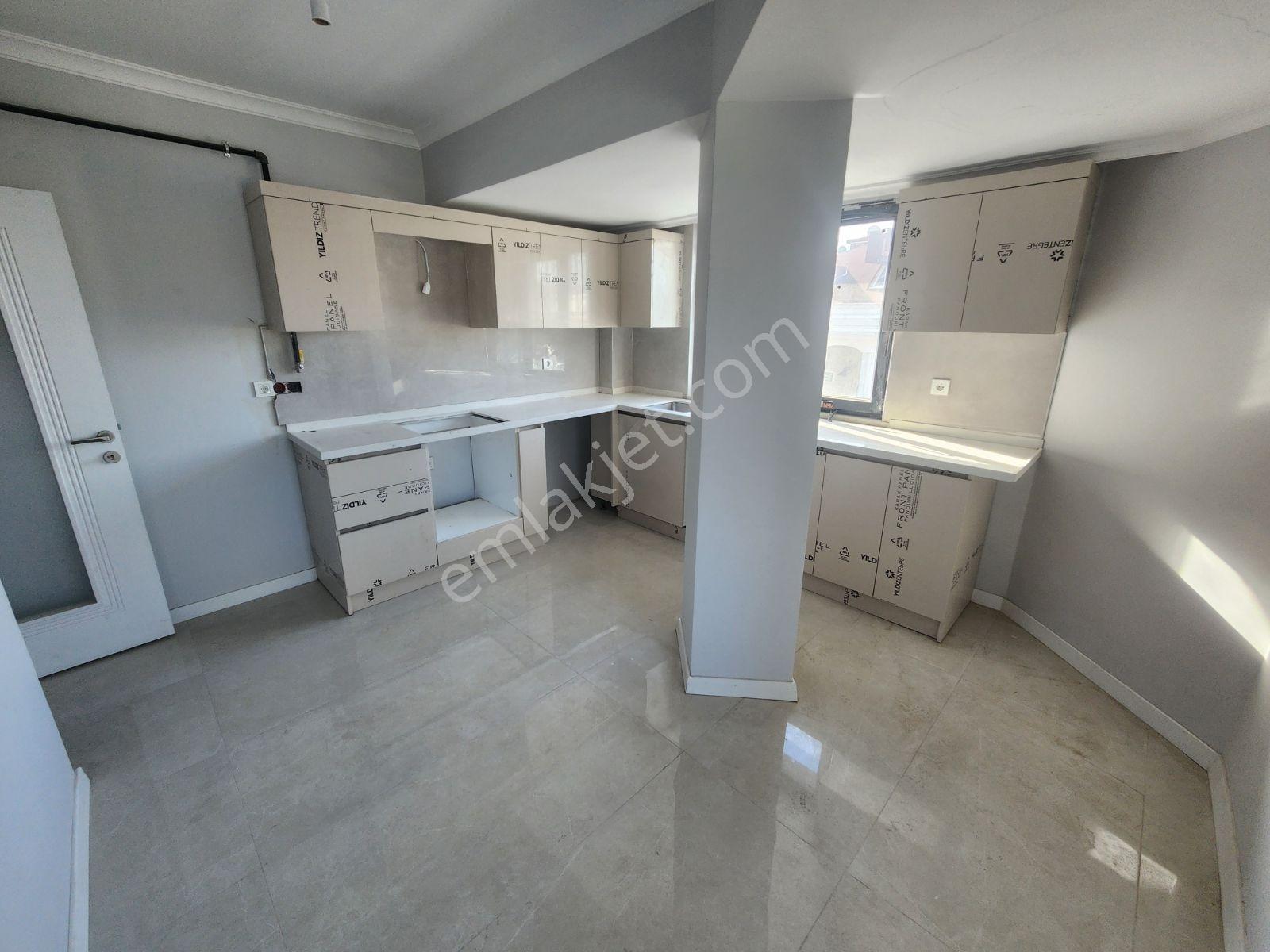 Yayla Çamlık Cad.üstünde Sıfır Binada 3+1 130m2 Asansörlü Dublex — fotoğraf 16