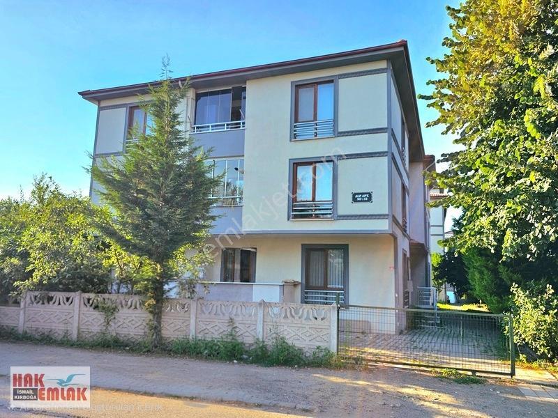 Hak Emlaktan Çay Mh Merkezi Konum Büyük Fırsat Satılık 3+1 Daire