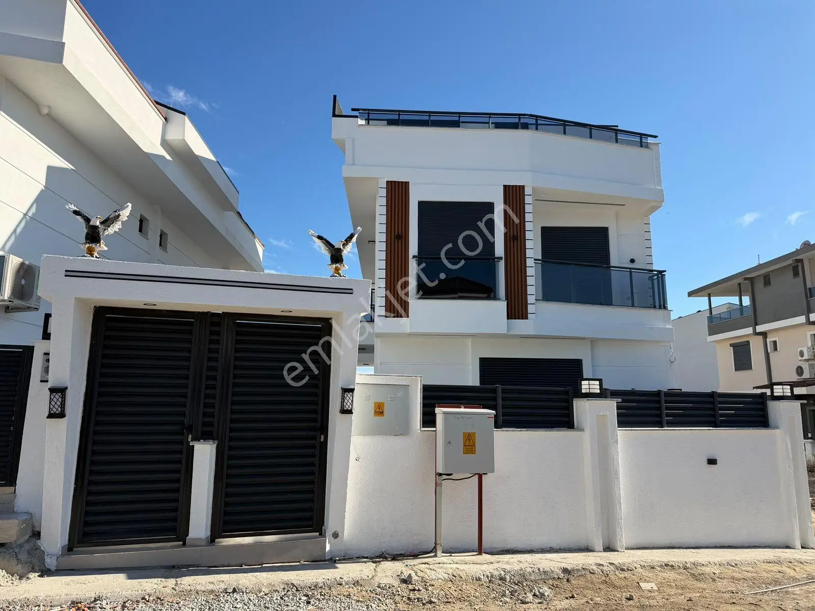 Didim Hisar Mahallesi 3+1 Müstakil Girişli Ve Havuzlu Satılık Sıfır Villa