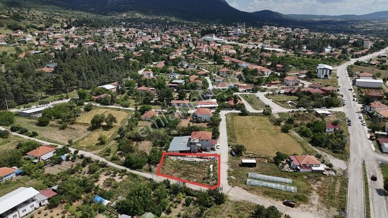 Baklan Merkezde Satılık 757m2 Merkezi Konumda Arsa — fotoğraf 3