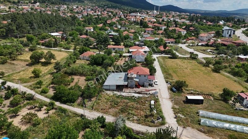 Baklan Merkezde Satılık 757m2 Merkezi Konumda Arsa — fotoğraf 4