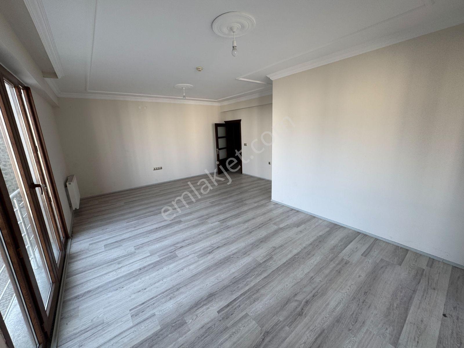 Yomra Sancak Da 4+1 Satılık Daıre — fotoğraf 23