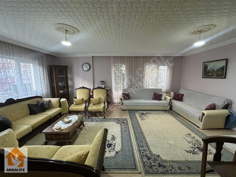 Sincan Plevne'de Satılık 3+1 Daire: Krediye Uygun, Yapılı — fotoğraf 2