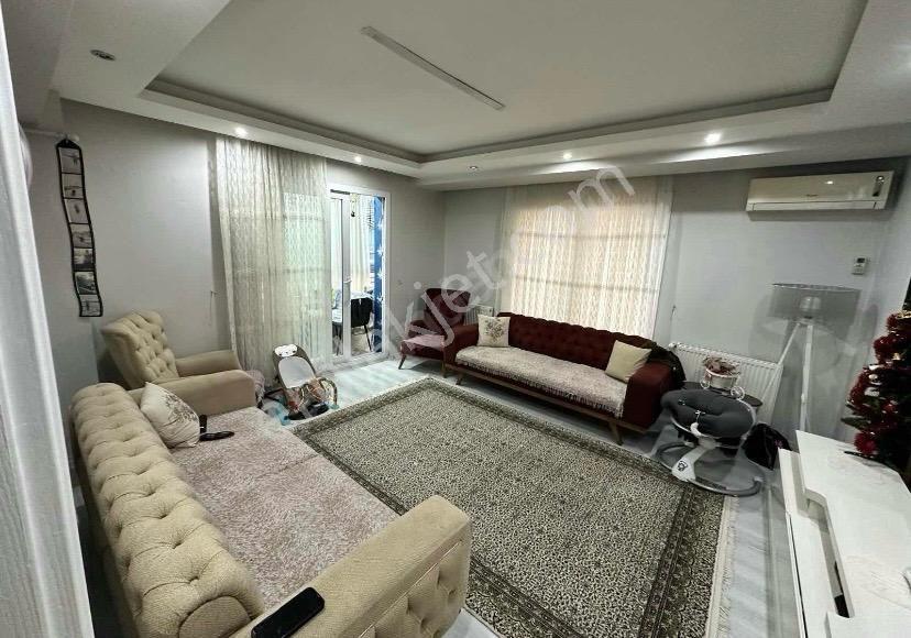 Acill Buca Kozağaç Meydan Yakını 2+1 90M2 Dgazlı Ayrı Mutfak Arakat Bakımlı Satı...