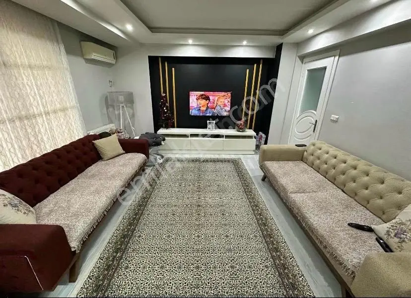 Acill Buca Kozağaç Meydan Yakını 2+1 90m2 Dgazlı Ayrı Mutfak Arakat Bakımlı Satılık Daire — fotoğraf 2