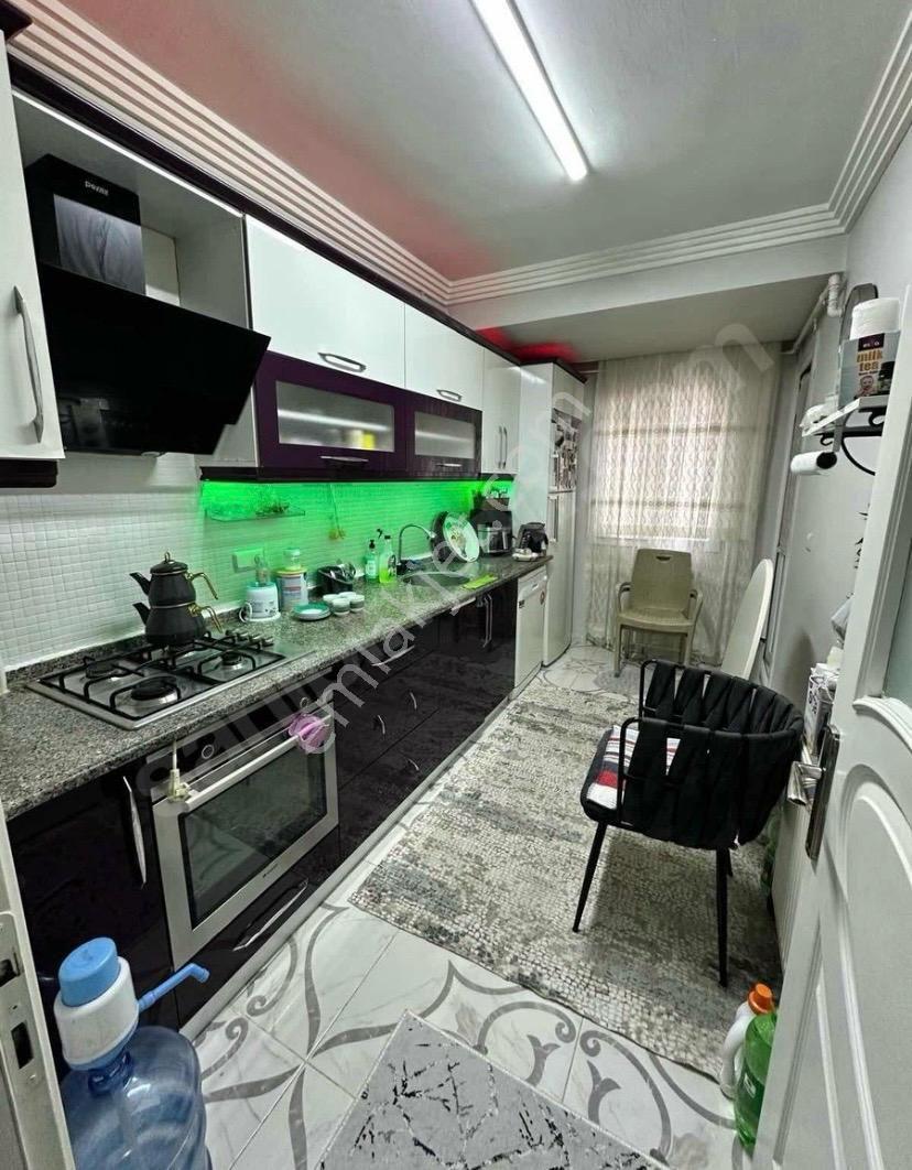 Acill Buca Kozağaç Meydan Yakını 2+1 90m2 Dgazlı Ayrı Mutfak Arakat Bakımlı Satılık Daire — fotoğraf 6