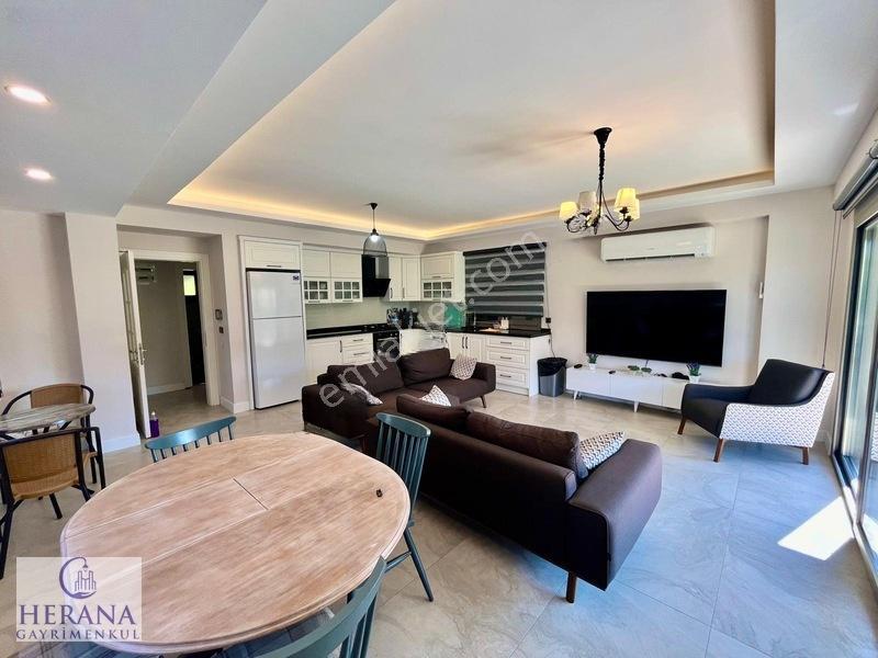 Denize 300m Mesafede Tam Müstakil Satılık Villa — fotoğraf 4