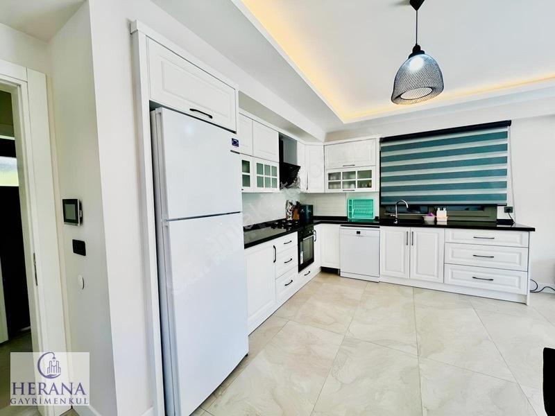 Denize 300m Mesafede Tam Müstakil Satılık Villa — fotoğraf 5