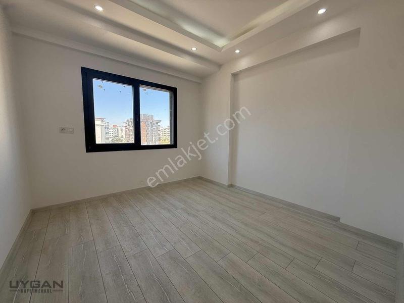 Uygan'dan Yedi Eylül Mah. 3+1 125m² Türk Hamamlı Ultra Lüx Daire — fotoğraf 2