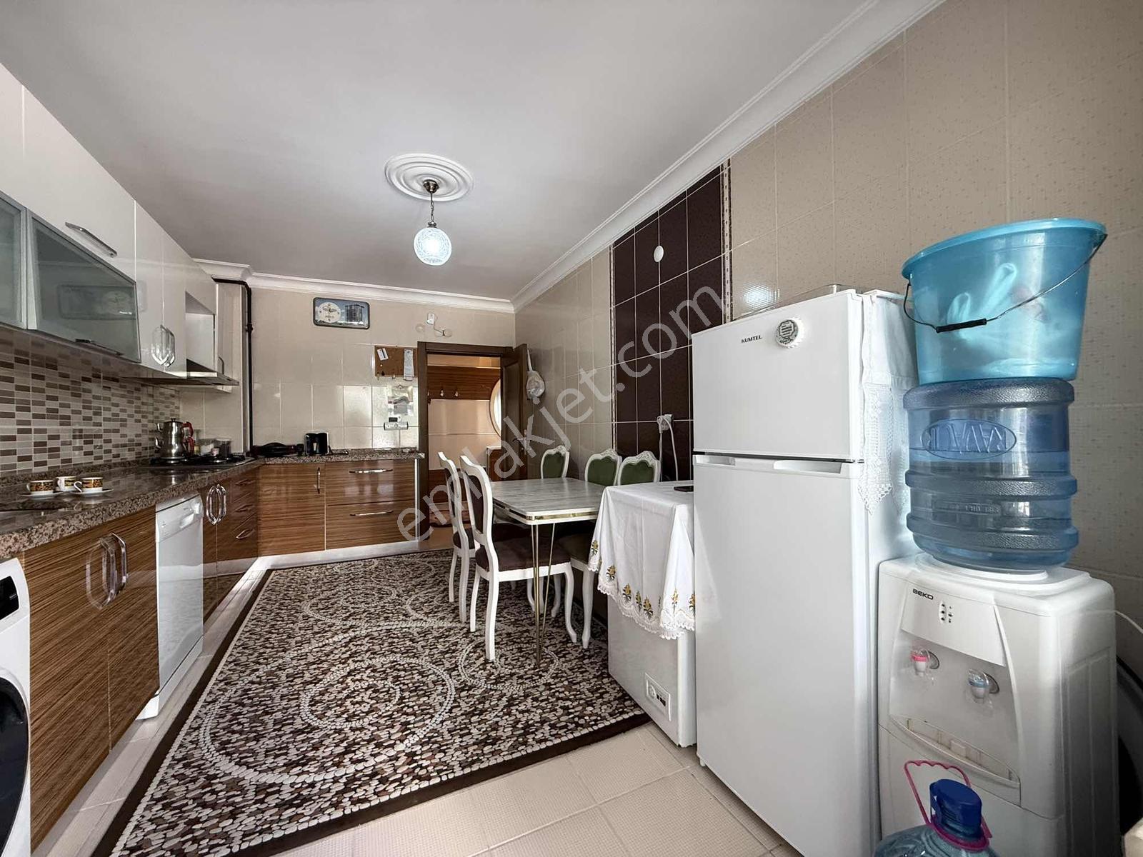 Yüce'den▓ Site İçerisin'de 3+1 Çift Banyo Çift Balkon Kök Tapu.. — fotoğraf 2