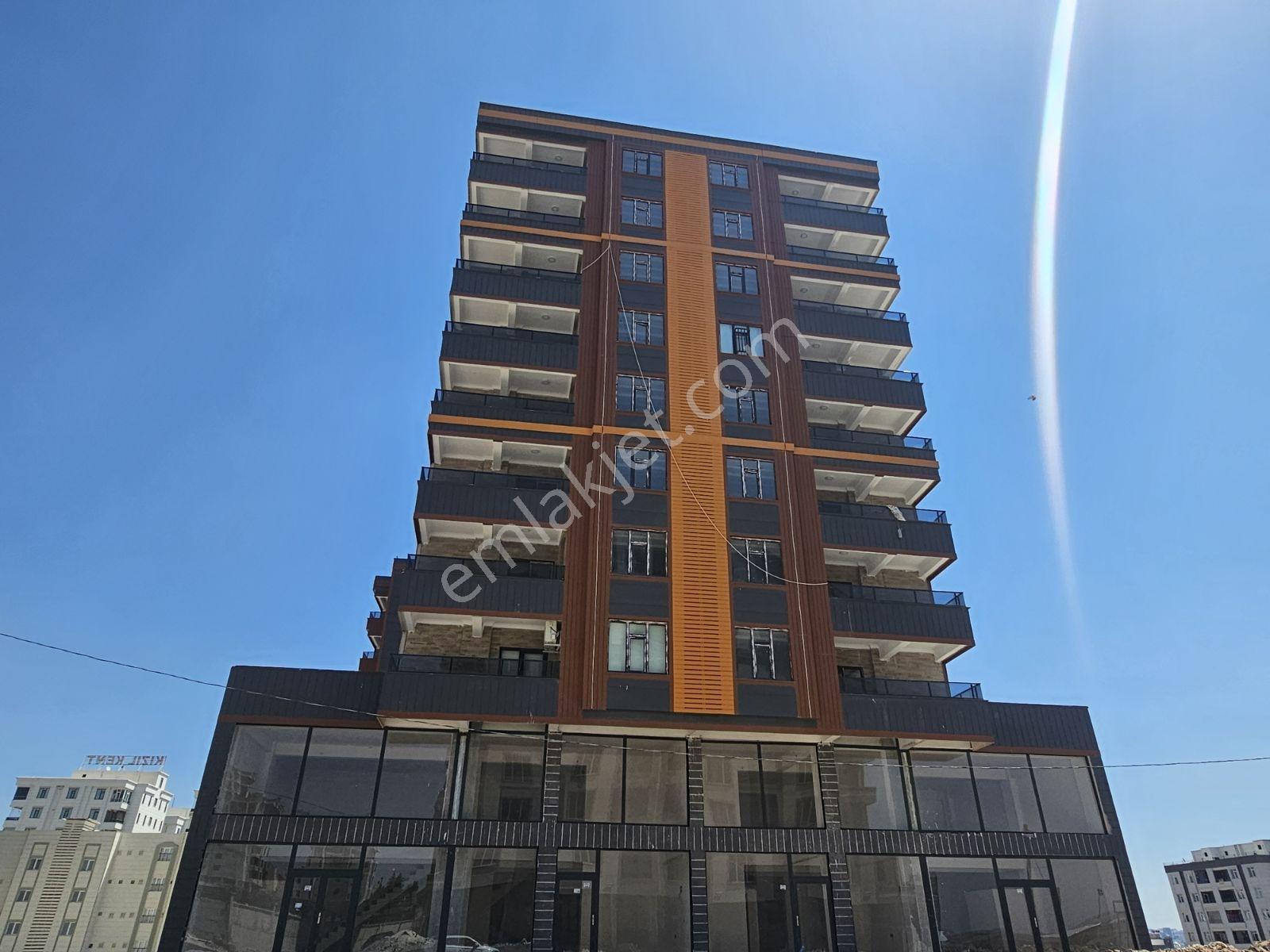 Mehmetçik'Te 2 Bloklu Sitede Satılık 3+1 Daire