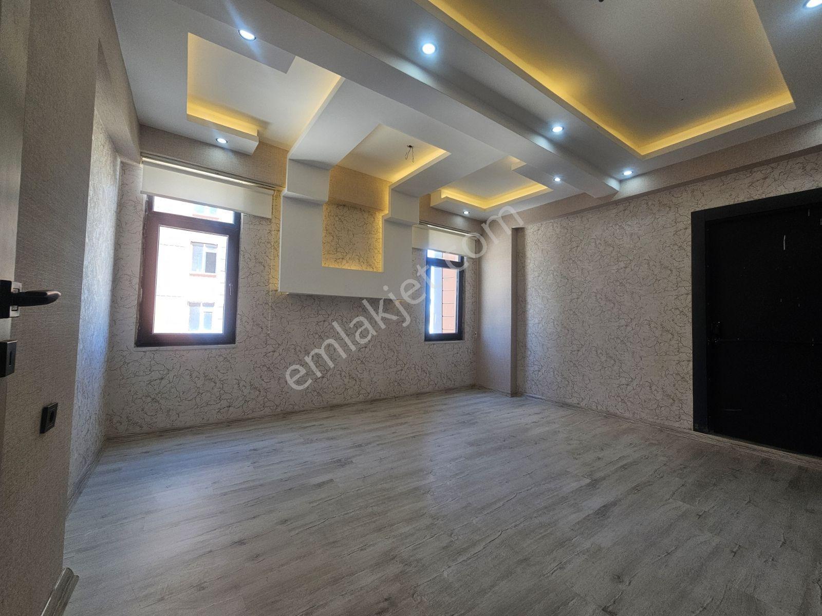 Mehmetçik'te 2 Bloklu Sitede Satılık 3+1 Daire — fotoğraf 15