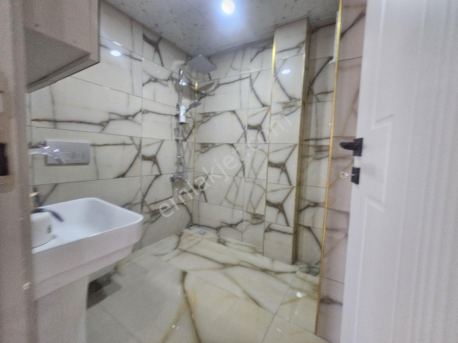 Mehmetçik'te 2 Bloklu Sitede Satılık 3+1 Daire — fotoğraf 32
