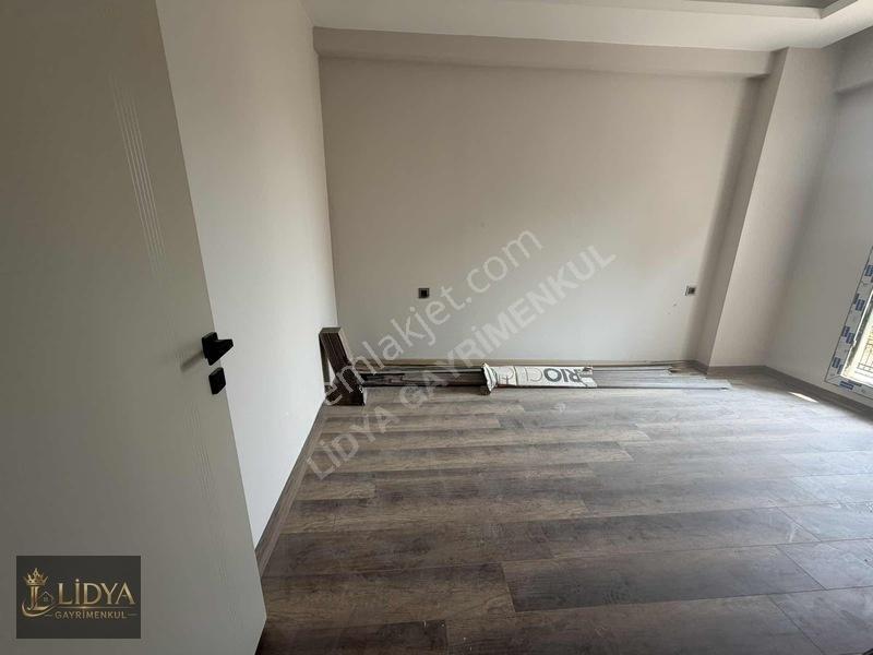 Erdemli'de En Geniş 2+1 Daireleri — fotoğraf 2