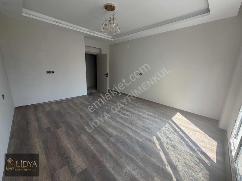 Erdemli'de En Geniş 2+1 Daireleri — fotoğraf 11